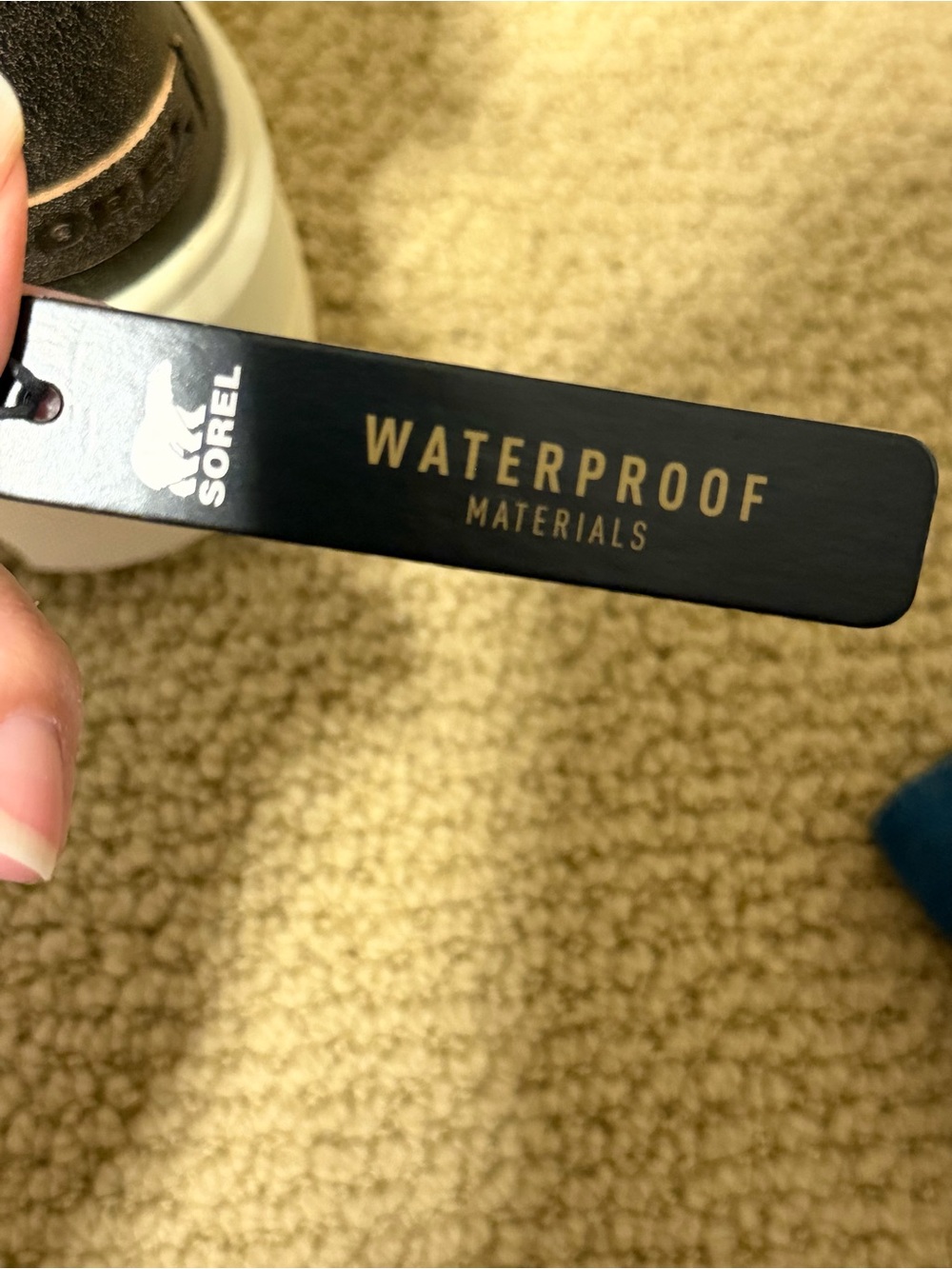 Sorel Black Waterproof Materials Tag - Picture 2 of 3